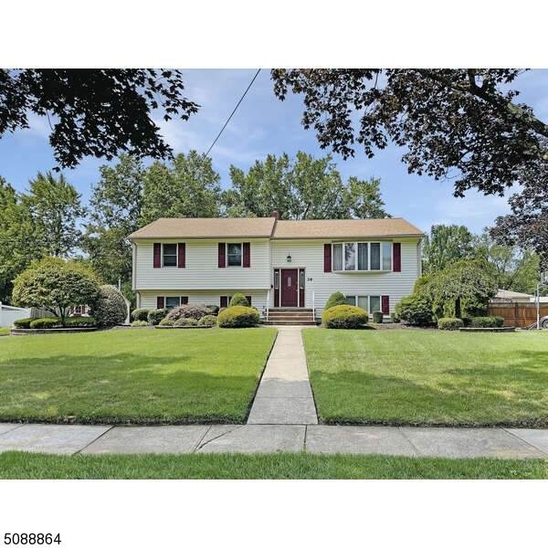 26 Largo Ln - Photo 1