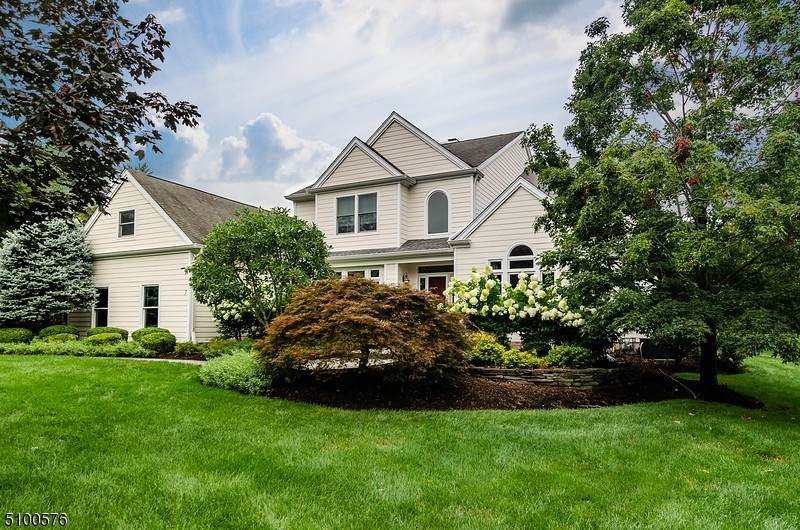 7 Saucon Valley Ct - Photo 1