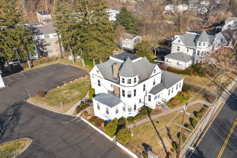 10 Anderson Hill Rd - Photo 1