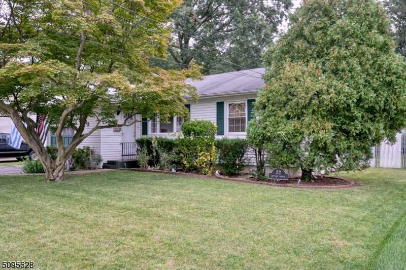 22 Cottler Ave - Photo 1