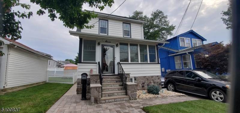 7 Dawson St - Photo 1