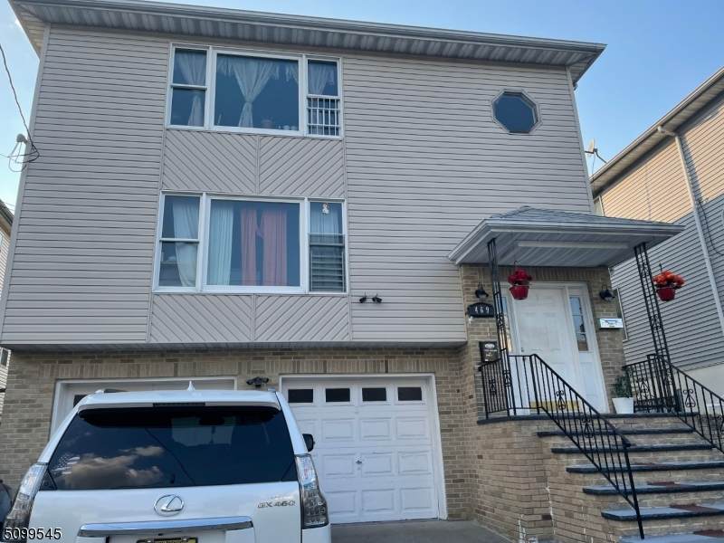 467 Edgar Rd - Photo 1