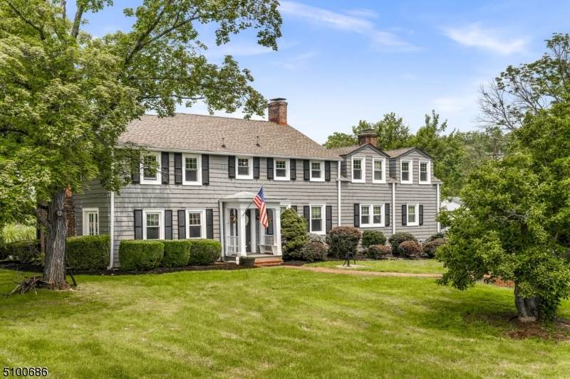 1555 Burnt Mills Rd - Photo 1