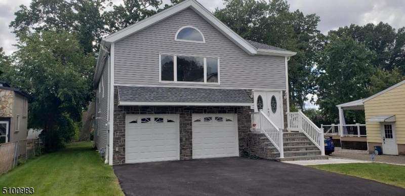 32 Parker Ave - Photo 1