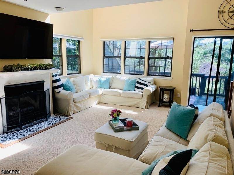 35 Salem Alley - Photo 1