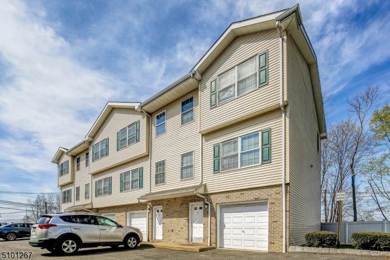 596 Harrison Ave - Photo 1