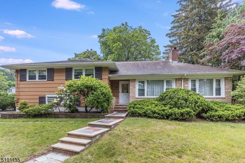 38 Woodley Rd - Photo 1