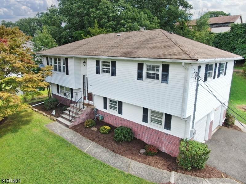 17 Ethel Dr - Photo 1