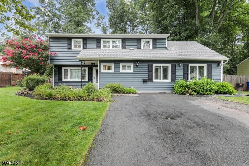 51 Locust Ave - Photo 1