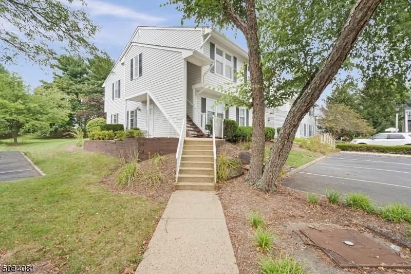 68 Junco Ct - Photo 1