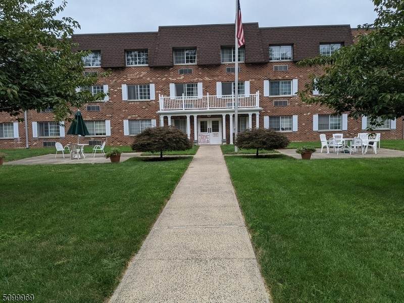 255 Tucker Ave - Photo 1
