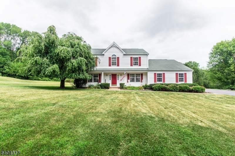 4 Fox Chase Rd - Photo 1