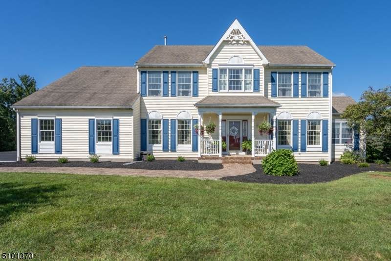 20 Nashaway Dr - Photo 1