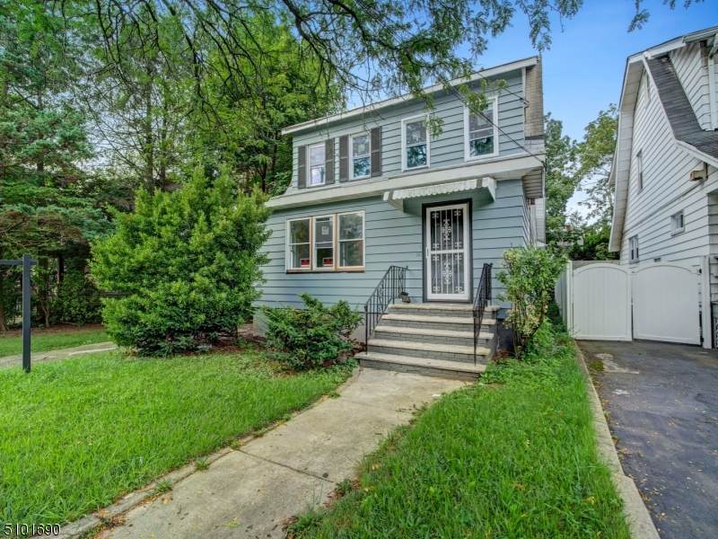 56 Yale Ave - Photo 1