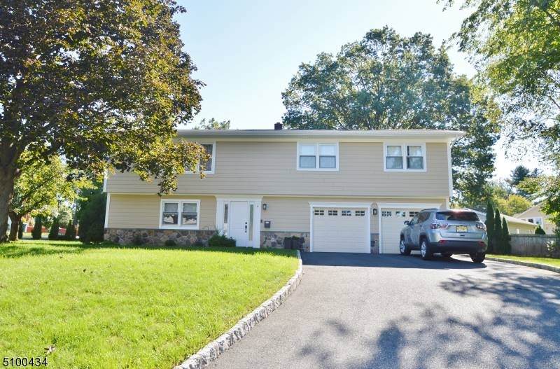 6 Pollis Dr - Photo 1