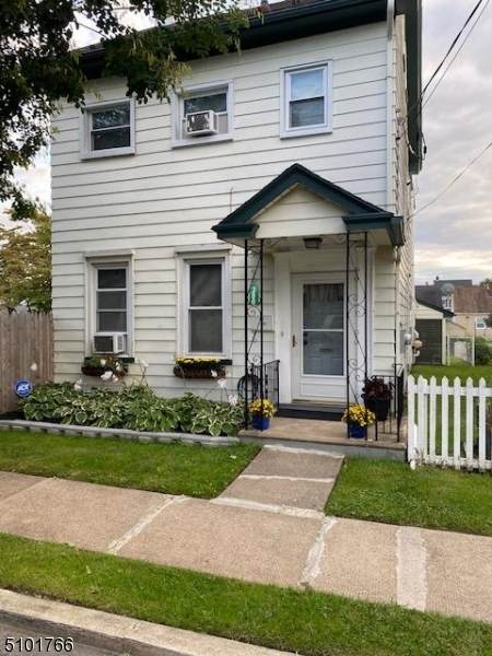 380 Firth St - Photo 1