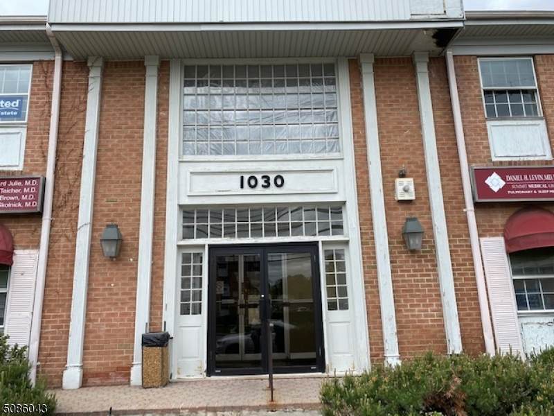 1030 Clifton Ave - Photo 1