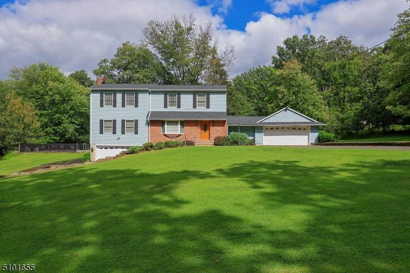 657 Montgomery Rd - Photo 1