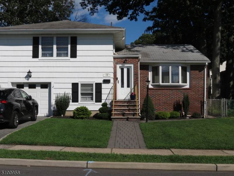 26 Bayard St - Photo 1