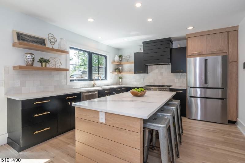 47 Woodland Ave - Photo 1