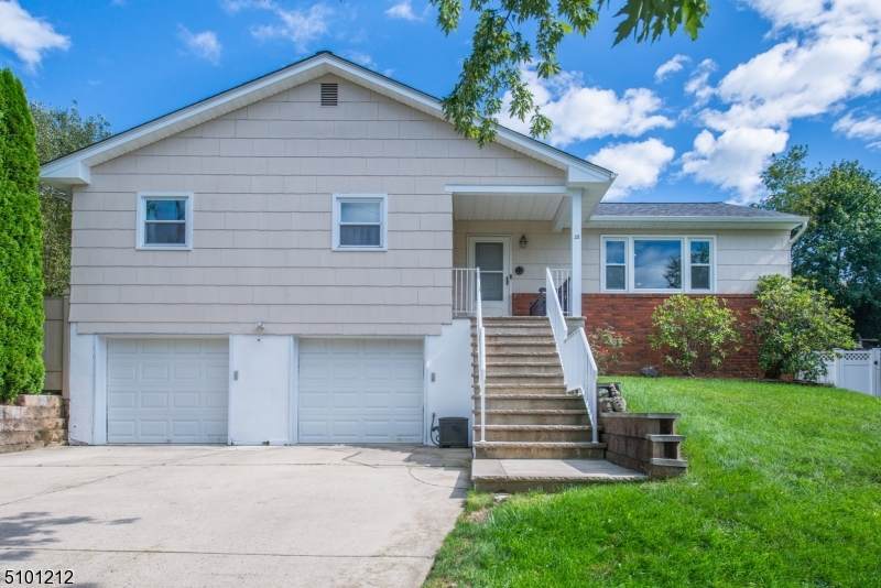 28 Lovell Dr - Photo 1