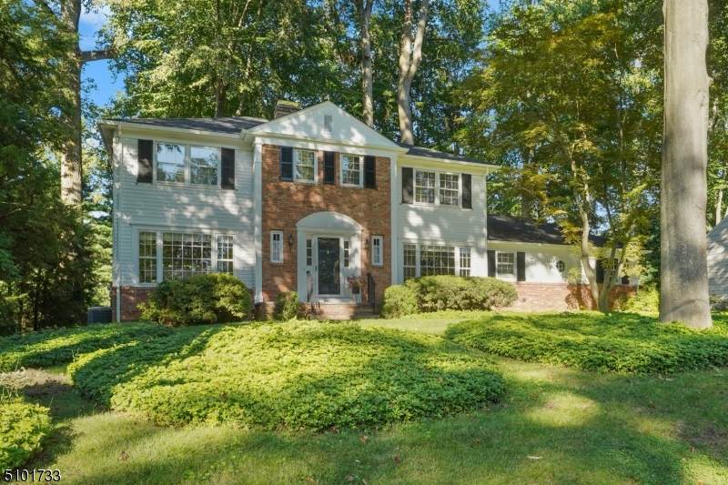 19 Concord Ln - Photo 1
