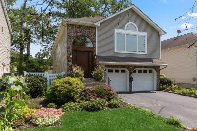 107 Washington Ave - Photo 1