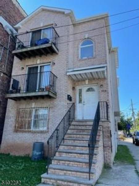 624 S Orange Ave - Photo 1