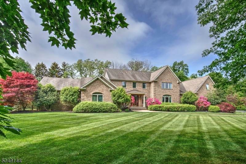 12 Brentwood Court - Photo 1