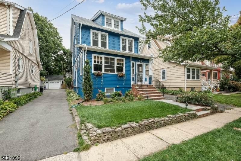 22 Orchard Rd - Photo 1
