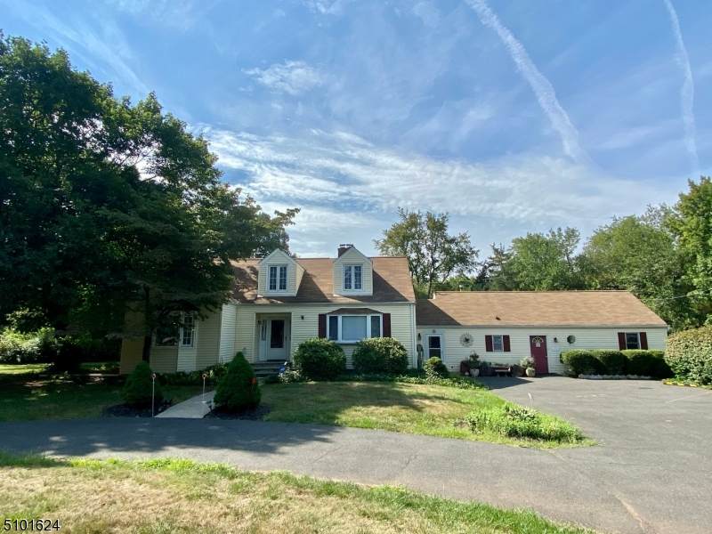 1824 Amwell Rd - Photo 1