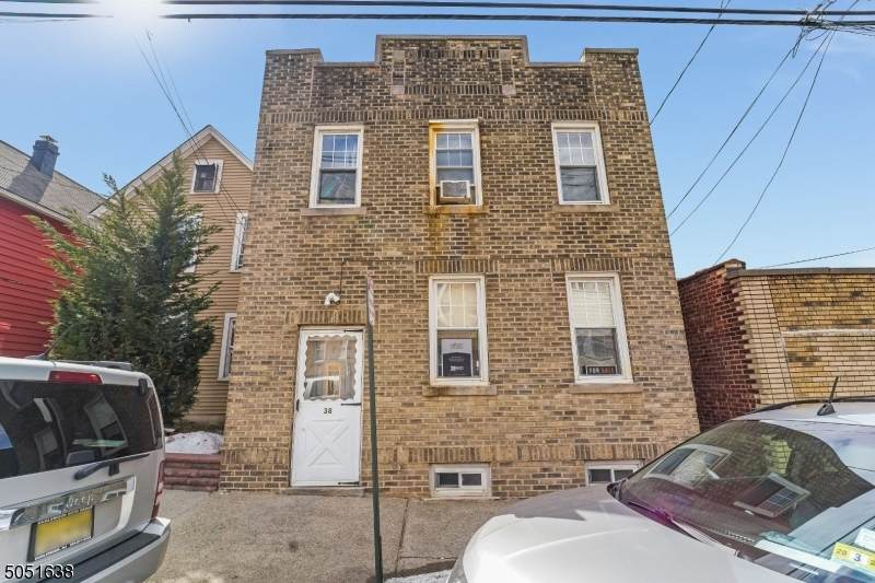 38 Autumn St - Photo 1