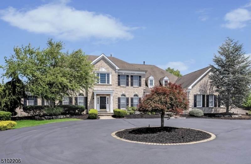 5 Dancer Ln - Photo 1