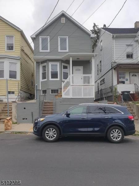 50 Doremus St - Photo 1