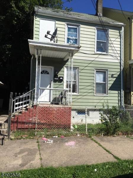 93 N 10th St - Photo 1