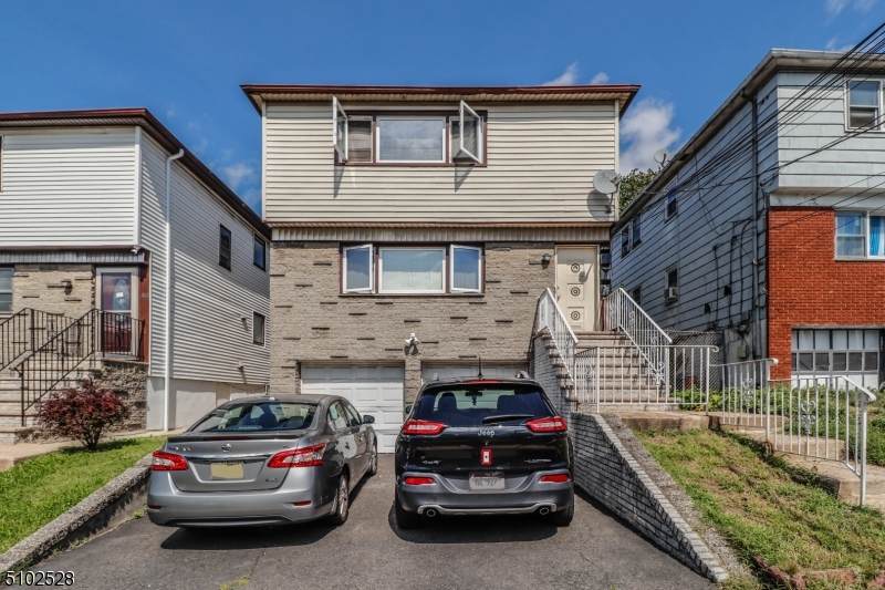 42 Tremont Ter - Photo 1