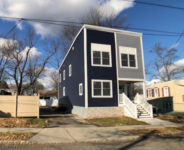 34 Aubrey St - Photo 1