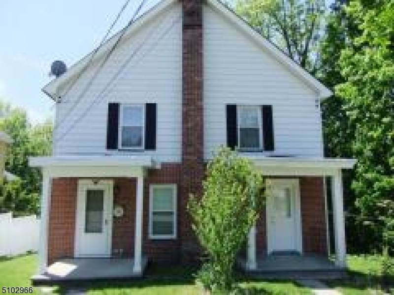 46 King Cole Rd - Photo 1