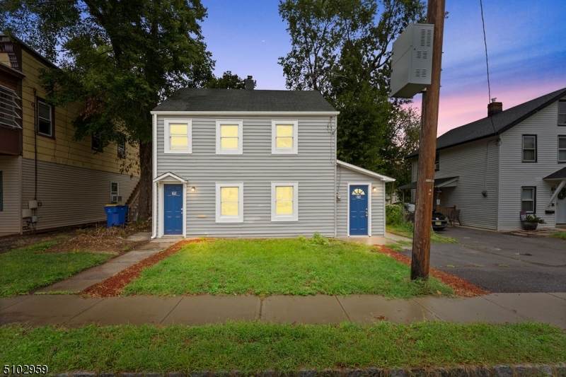 25 Franklin St - Photo 1