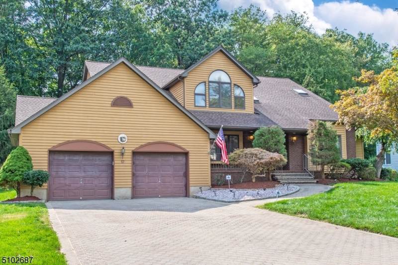 17 Braemar Ct - Photo 1