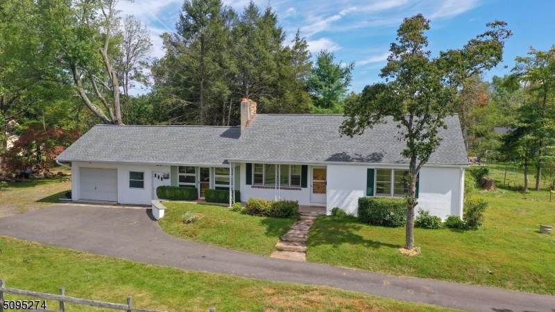 36 Fern Ridge Ln - Photo 1