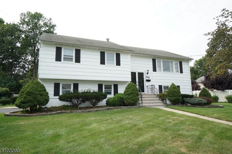 60 Winthrop Rd - Photo 1