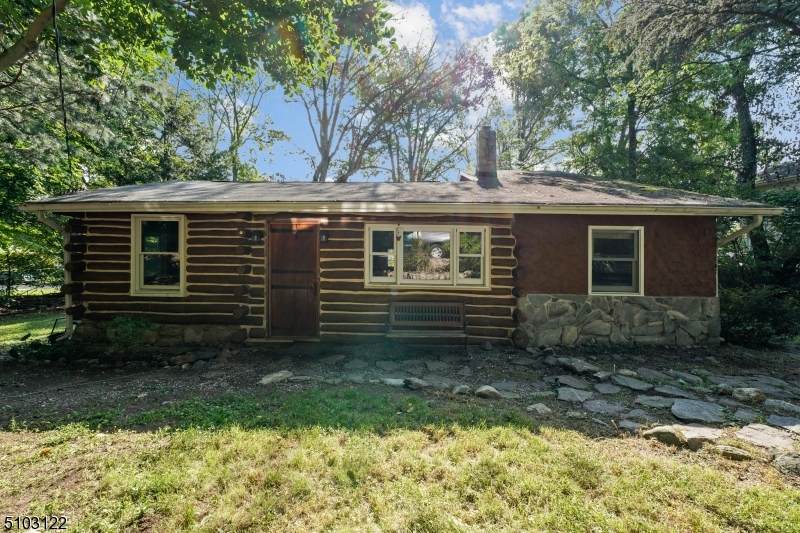 60 Shadowy Ln - Photo 1
