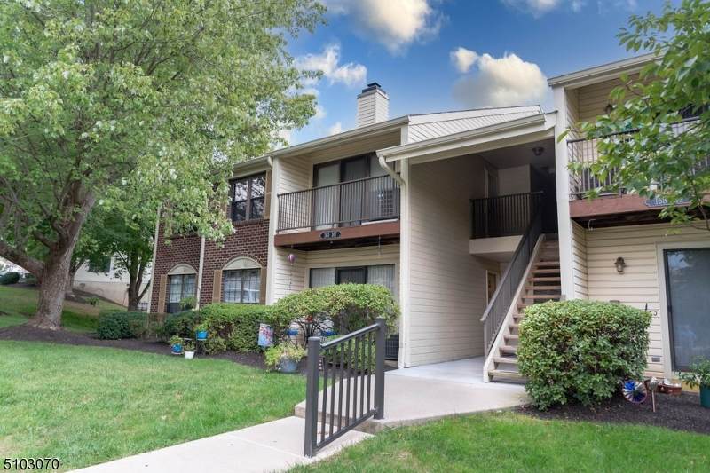 166 Woodward Ln - Photo 1