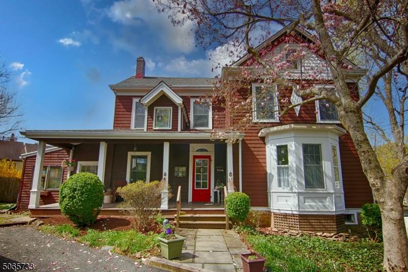 25 Boylan Ter - Photo 1