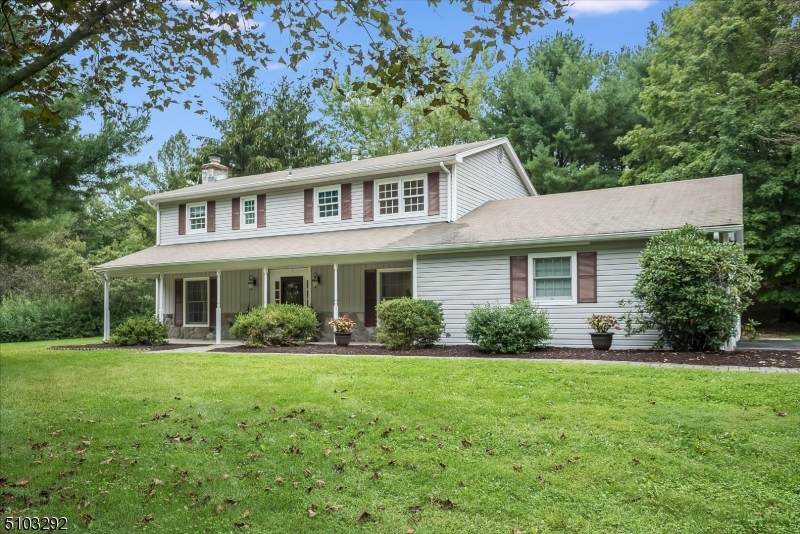 1 Running Hills Dr - Photo 1