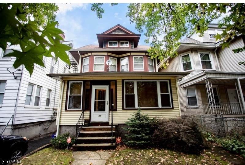57 Weequahic Ave - Photo 1