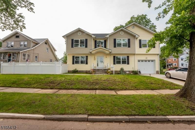 846 Main St - Photo 1
