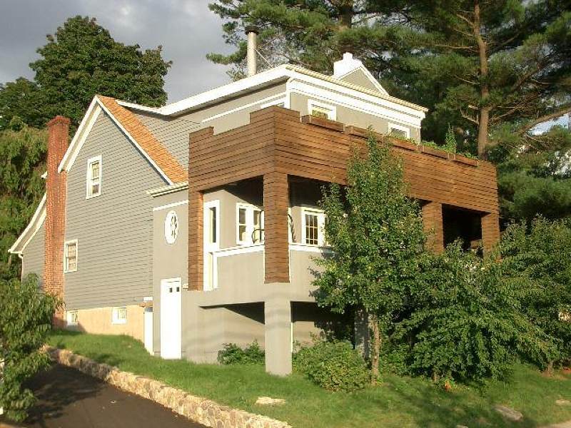108 Highland Ave - Photo 1