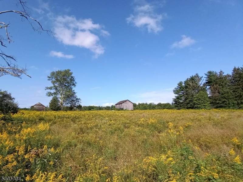 150 Oak Grove Rd - Photo 1